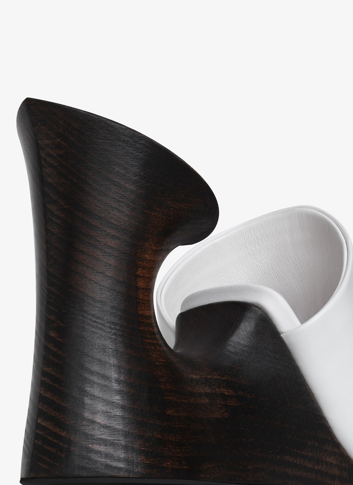 La Sculpture mules in calfskin & wood ALAÏA OFF-WHITE LA SCULPTURE MULES IN CALFSKIN & WOOD